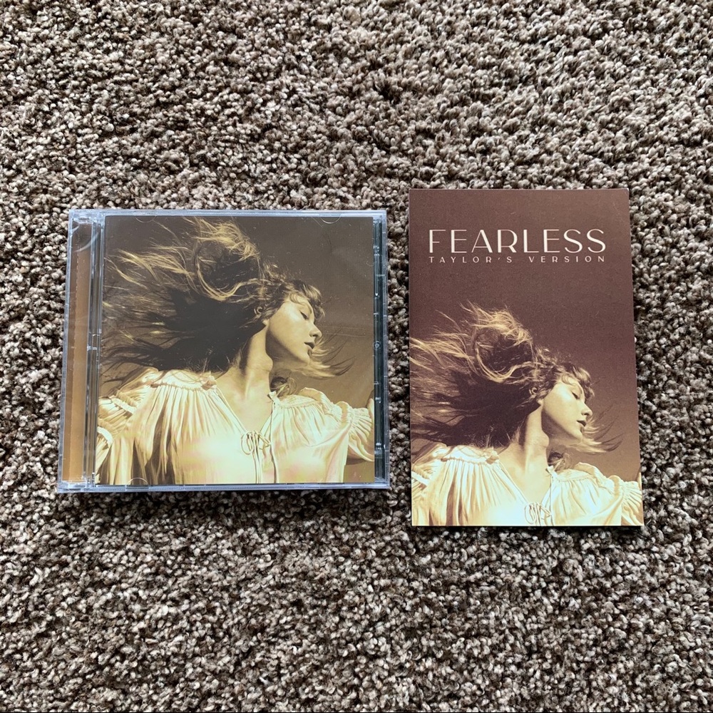 NEW Taylor Swift Fearless CD & Promo Card